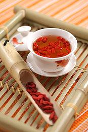 《消逝的光芒2》只做主线和部分支线通关时间不到100小时